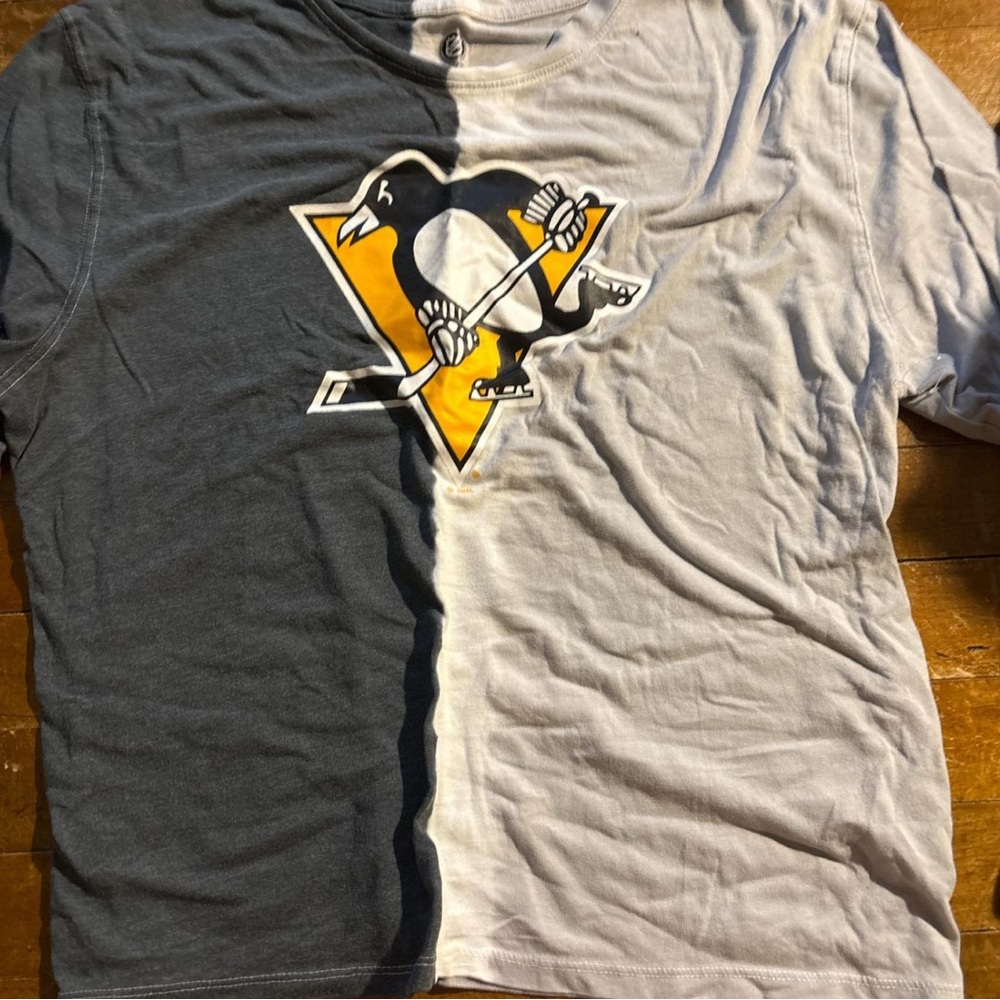 NHL Black and White Women's Top